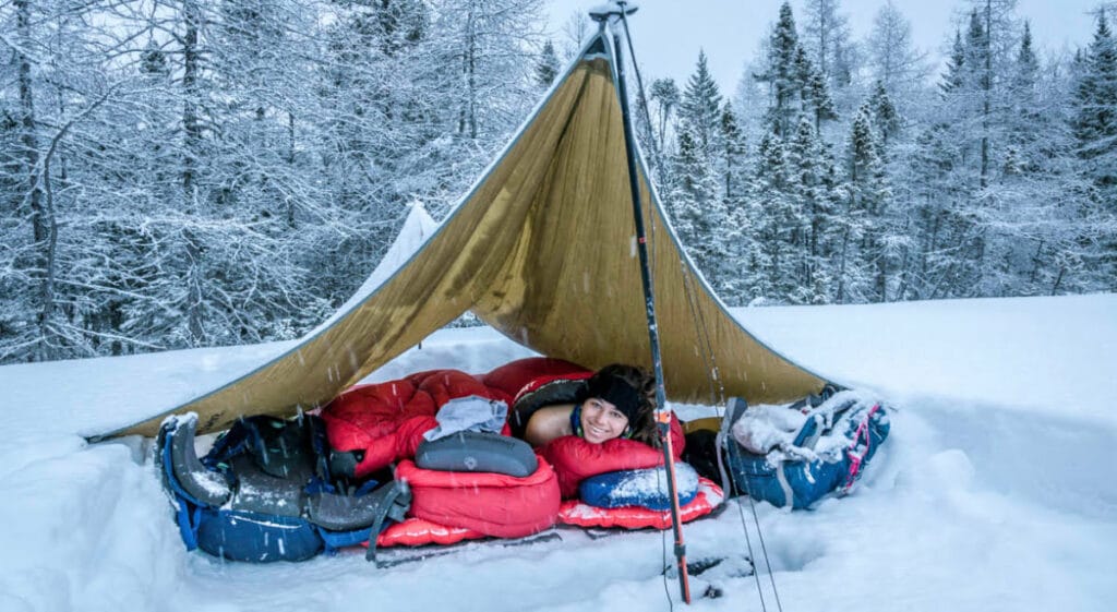 Saco de Dormir Ideal para Noches Reconfortantes al Aire Libre