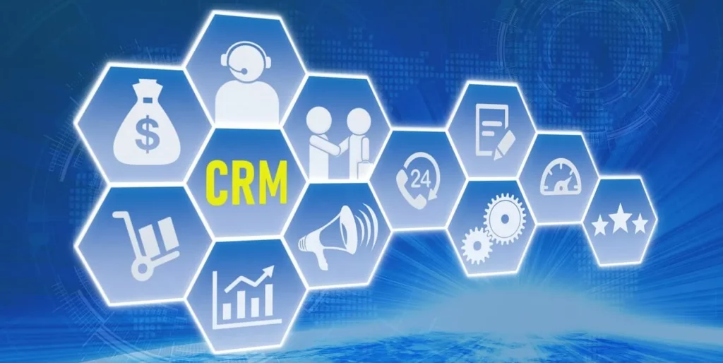El término CRM (Customer Relationship Management) surge en el ámbito del telemarketing