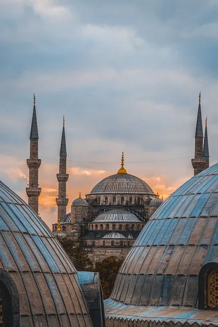 Europa en 2050 ¿Convertida al Islam Una Mirada al Futuro Religioso y Demográfico del Continente