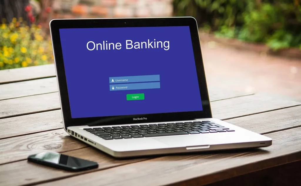 El fenómeno fintech Bancos tradicionales frente a bancos digitales
